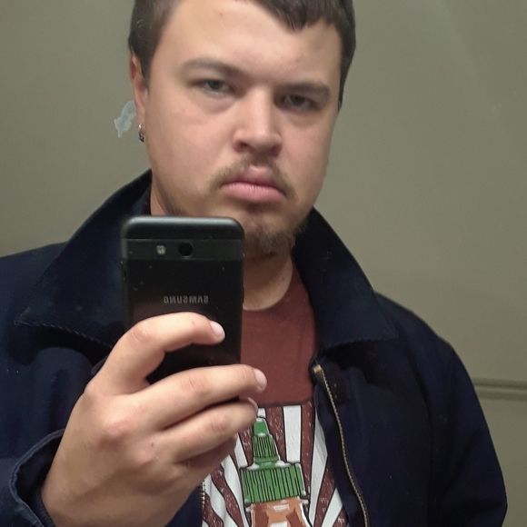 Meet your Posher, Aaron - Picture 1 of 1